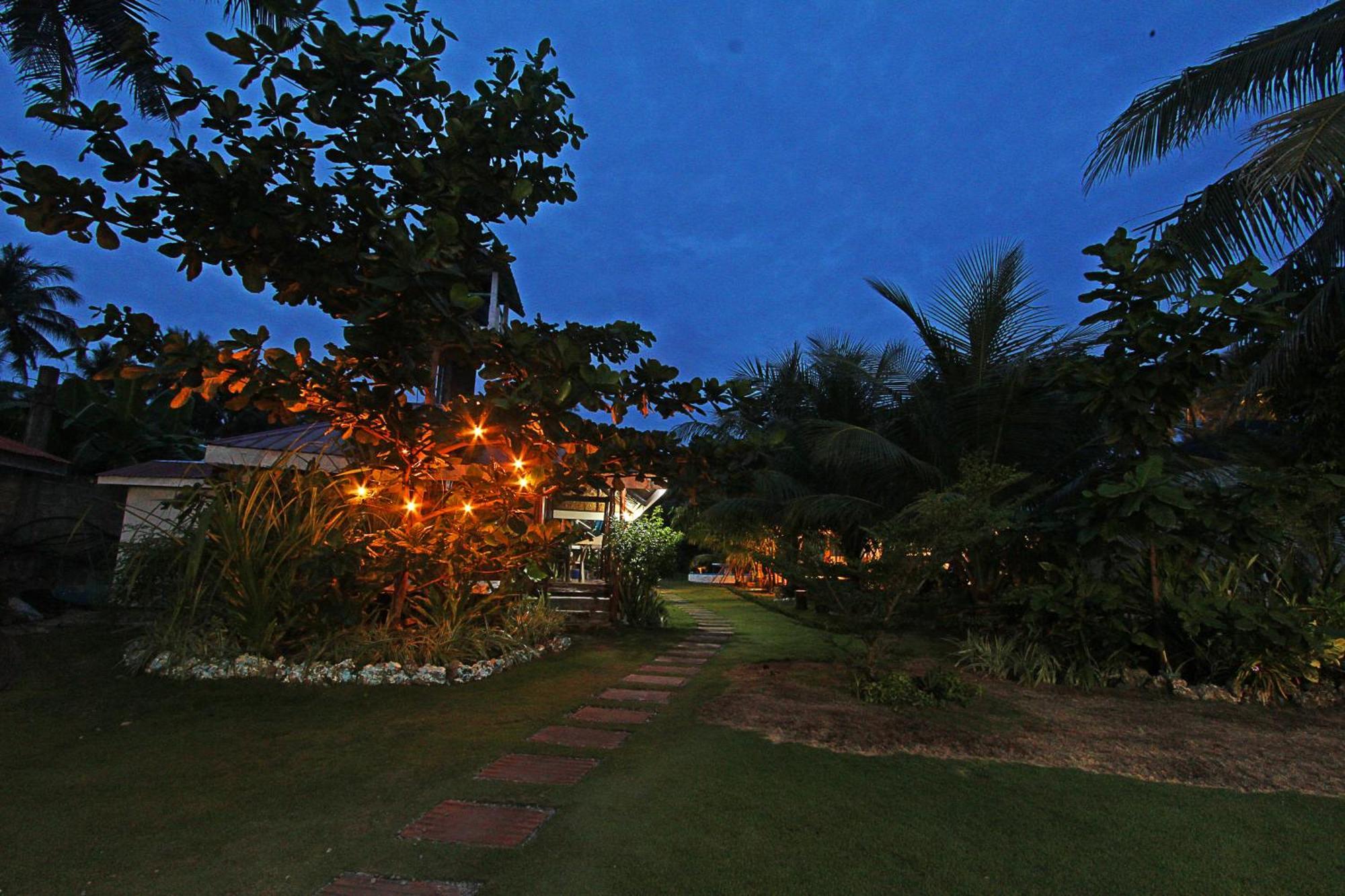 Villa Consolacion Resort General Luna  Luaran gambar