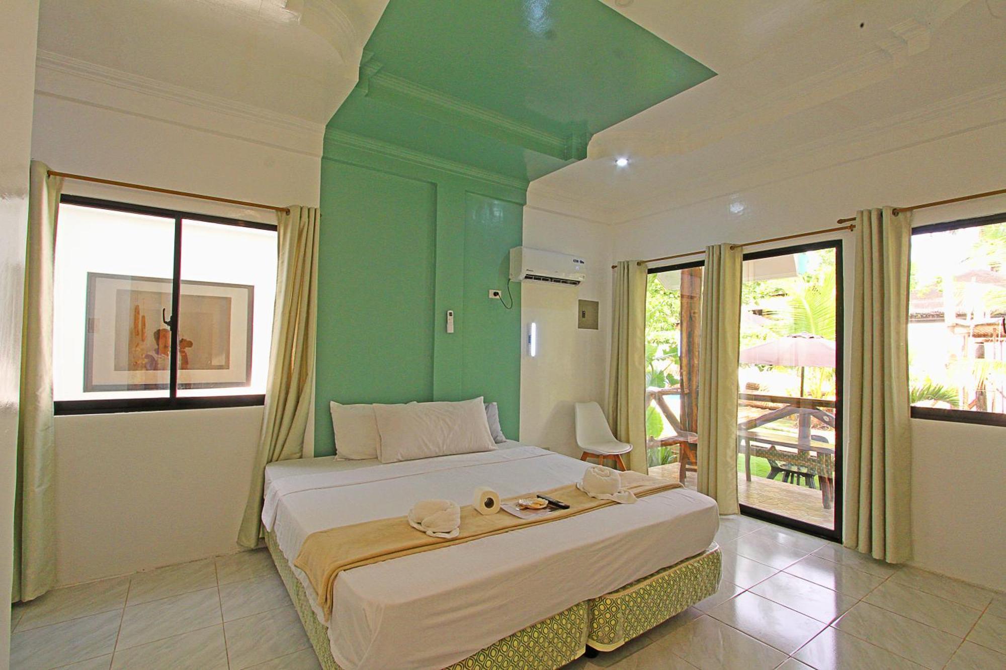Villa Consolacion Resort General Luna  Luaran gambar