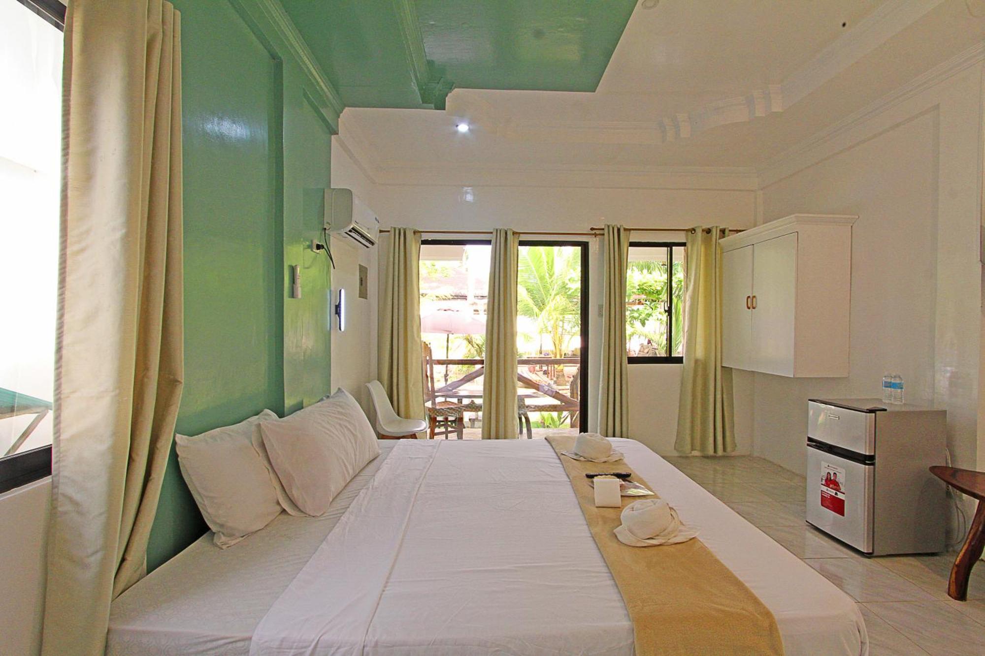 Villa Consolacion Resort General Luna  Luaran gambar